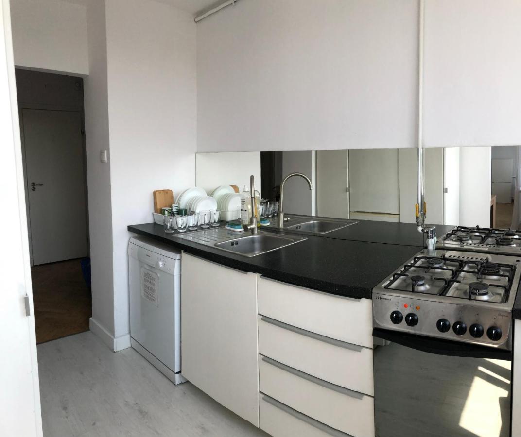 Apartment Swietojerska Warszawa Exteriör bild
